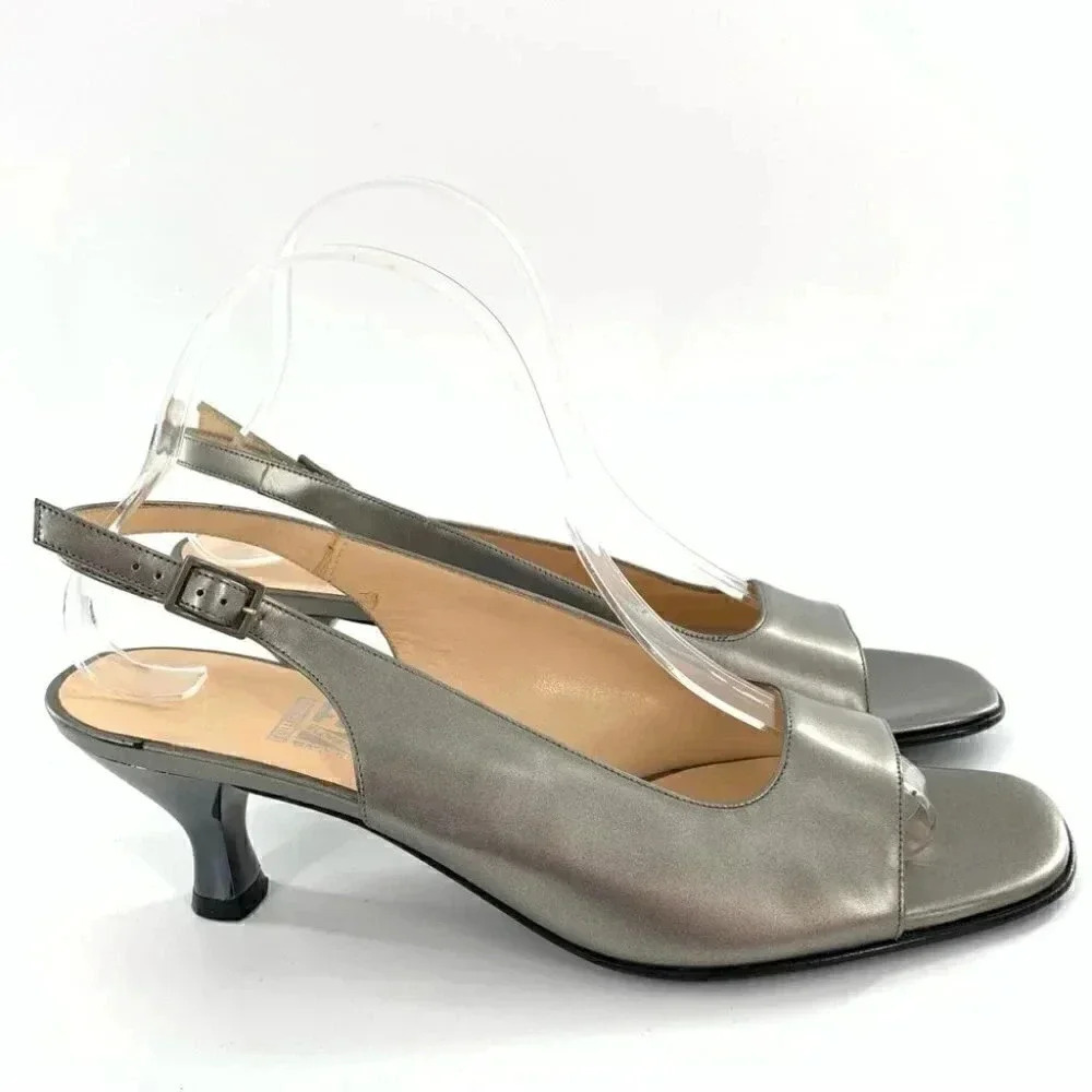 Salvatore Ferragamo collection heels 8.5 pewter leather vintage 90s party